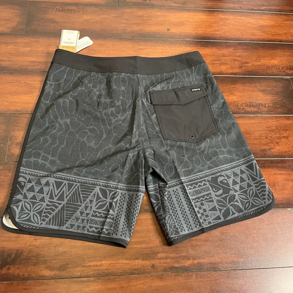 Quiksilver Men's Surfsilk Hi‎ Tribal Scallop 19